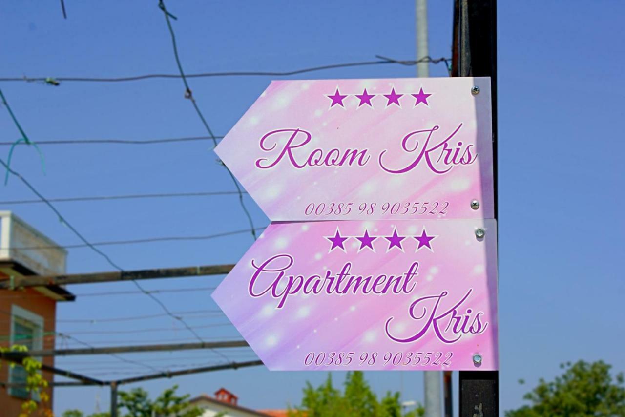 Apartment Kris Umag Luaran gambar